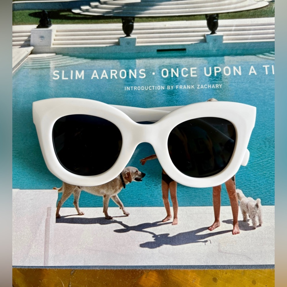 Brand New Chic White Cat Eye Sunglasses 🕶️🐱🤍